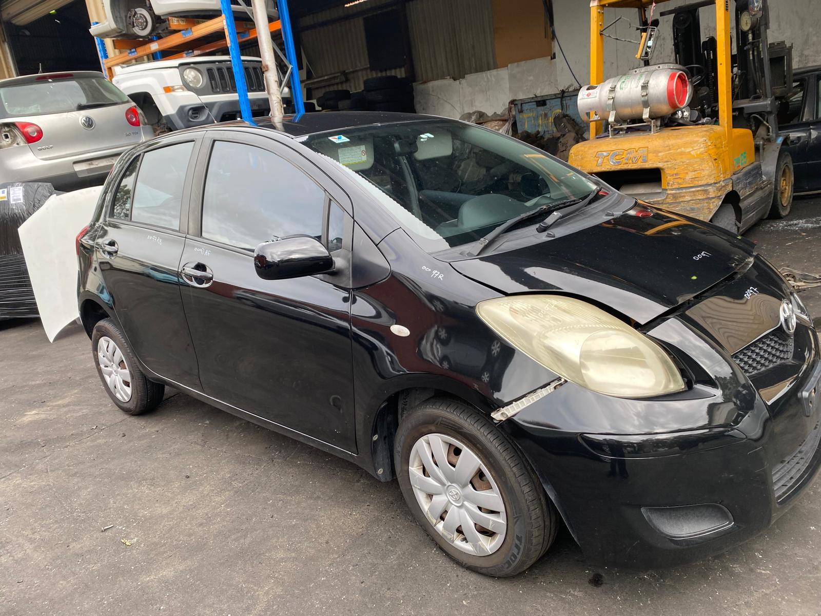 View Auto part Engine Toyota Yaris 2010