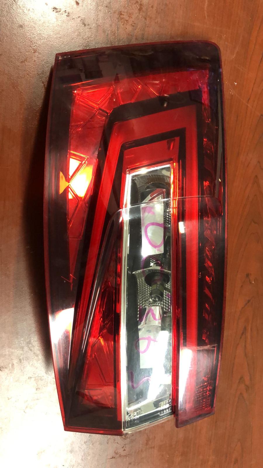 View Auto part Right Taillight Skoda Superb 2016